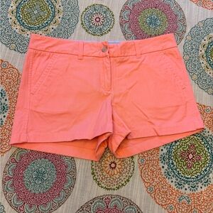 GORGEOUS Southern Tide coral shorts